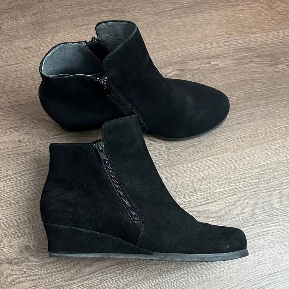 Chocolat Blu Black Suede Ankle Boots